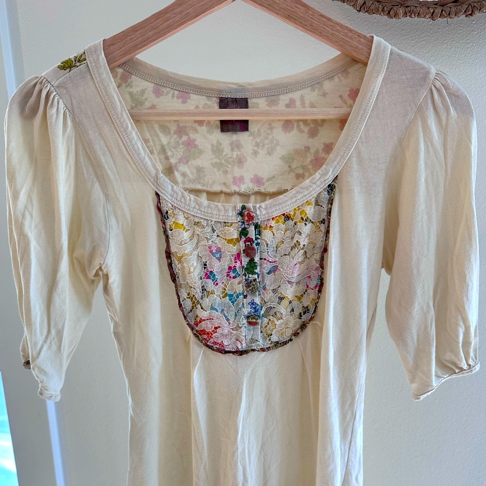 Great Vintage Top by Language Los Angeles Lace Detail, unique